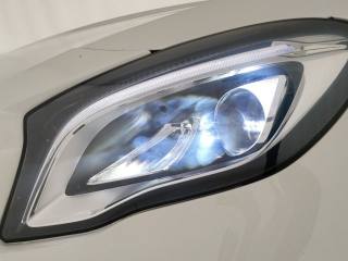 MERCEDES-BENZ GLA 180 usata, con Specchietti laterali elettrici