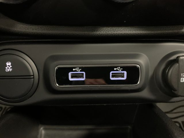 FIAT 500L usata, con Touch screen