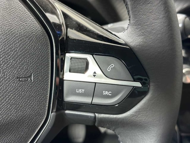 PEUGEOT 208 usata, con Sensore di luce