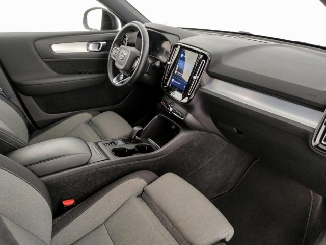 VOLVO XC40 usata, con Climatizzatore