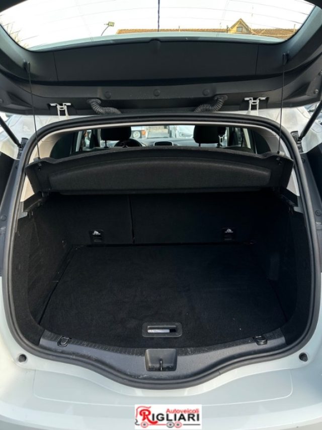 RENAULT Scenic usata, con Telecamera per parcheggio assistito