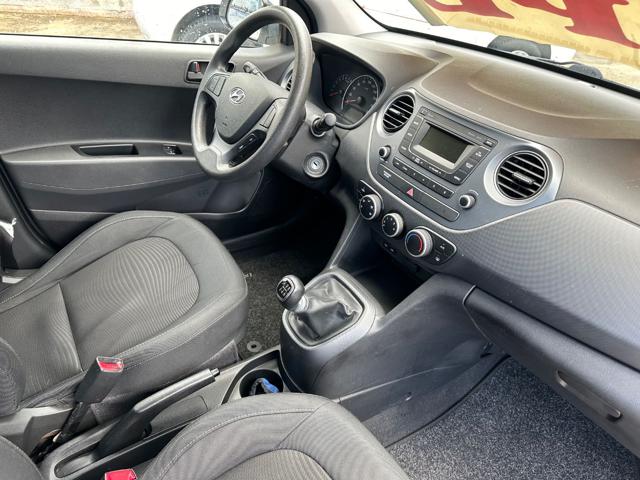HYUNDAI i10 usata, con Isofix
