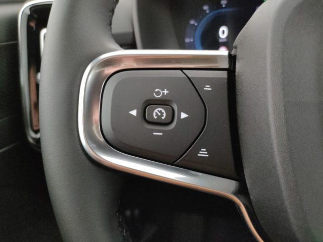VOLVO XC40 usata, con Park Distance Control