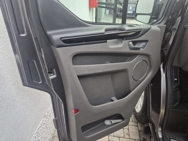 FORD Tourneo Custom usata, con Boardcomputer