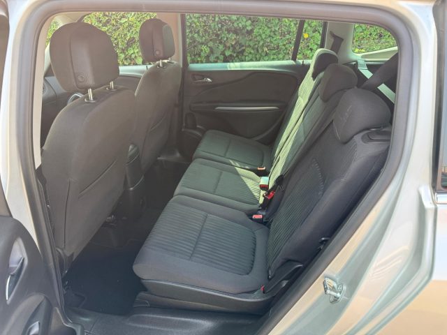 OPEL Zafira Tourer usata, con Servosterzo