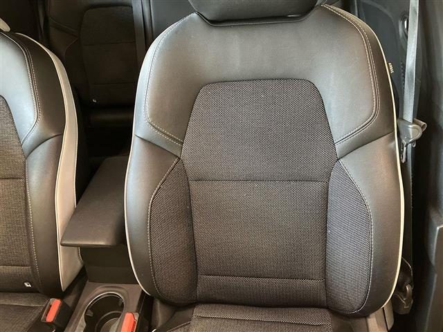 RENAULT Captur usata 21