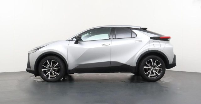 TOYOTA C-HR usata, con Cruise Control
