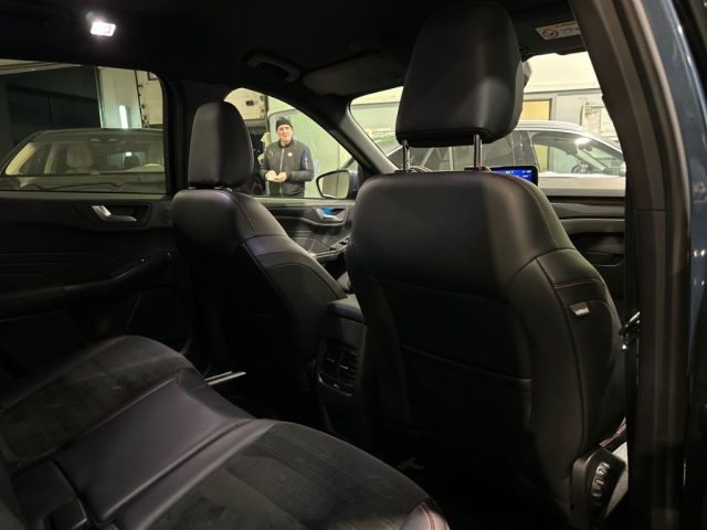 FORD Kuga usata, con Volante in pelle