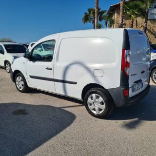 RENAULT Kangoo usata, con Chiusura centralizzata