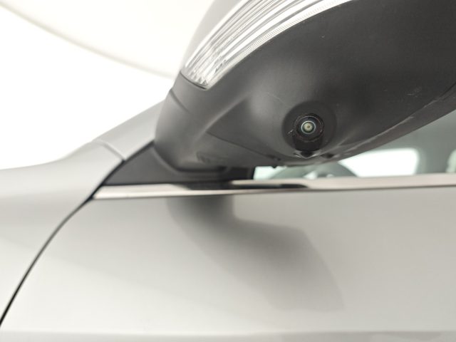 MG ZS usata, con Autoradio digitale