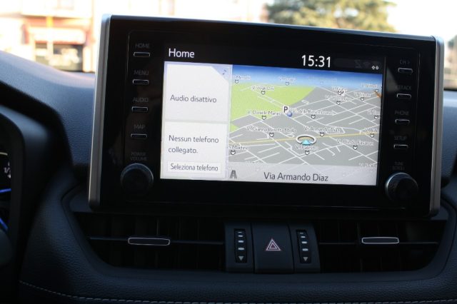 TOYOTA RAV 4 MY23 usata, con Bracciolo