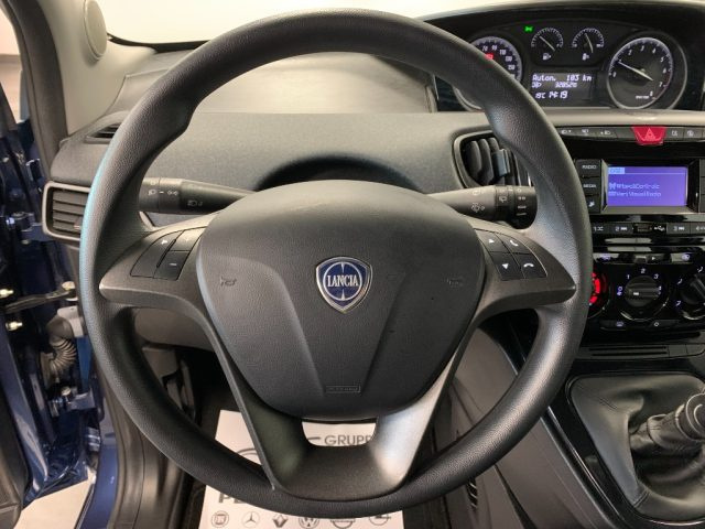 LANCIA Ypsilon usata, con ESP