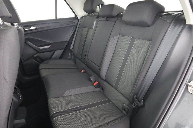 VOLKSWAGEN T-Roc usata 2