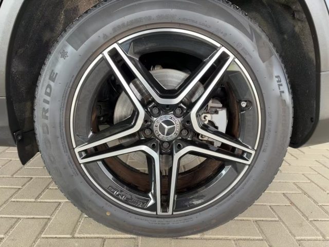 MERCEDES-BENZ GLC 200 usata, con Controllo automatico clima