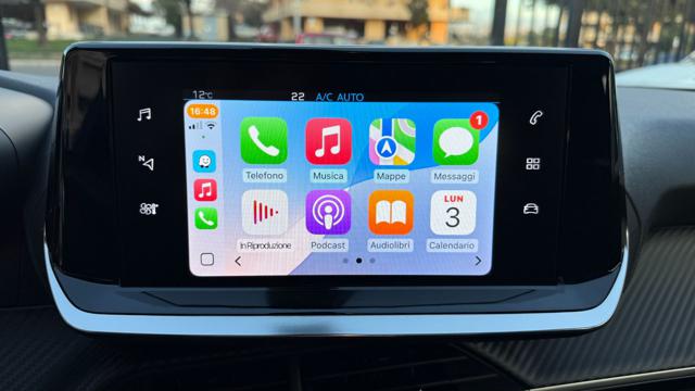 PEUGEOT 2008 usata, con Controllo automatico clima