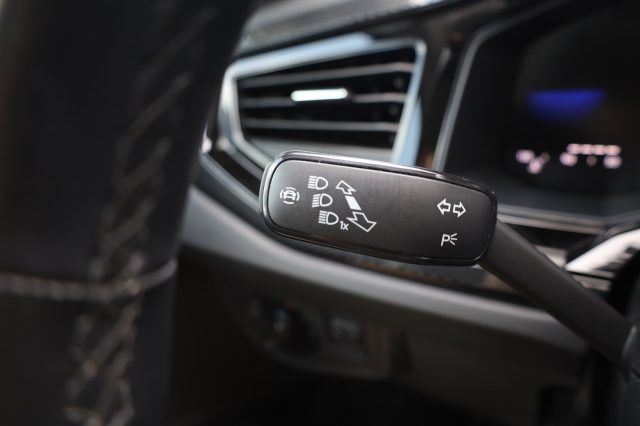 VOLKSWAGEN Taigo usata, con Pacchetto sportivo