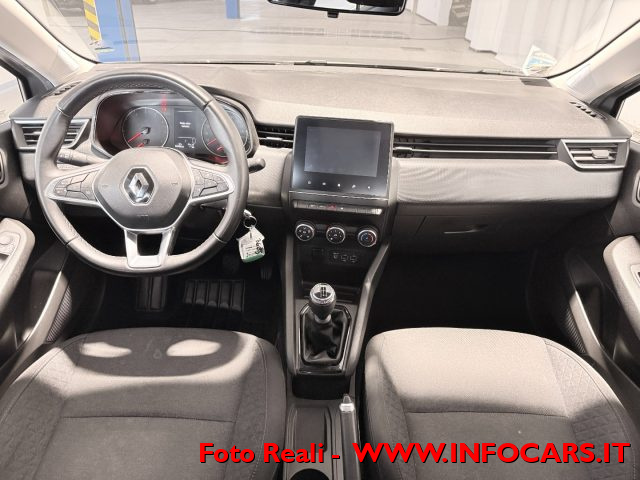 RENAULT Clio usata, con Controllo trazione