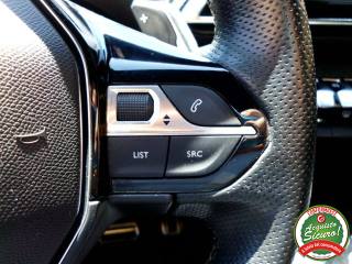 PEUGEOT 3008 usata, con Leve al volante