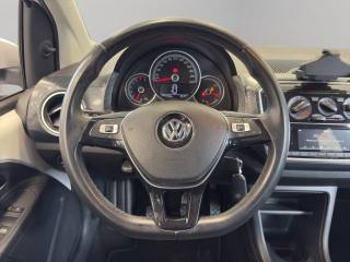 VOLKSWAGEN up! usata, con Fendinebbia