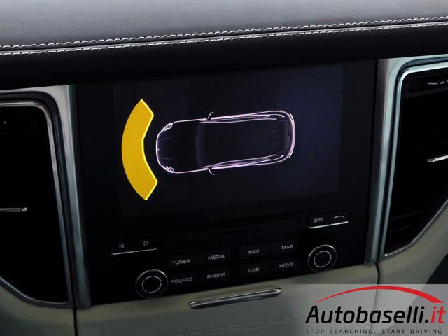 PORSCHE Macan usata, con Isofix