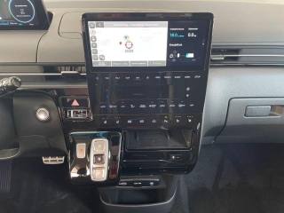 HYUNDAI Staria usata, con ESP