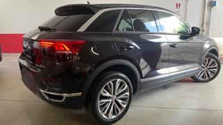 VOLKSWAGEN T-Roc usata, con Autoradio