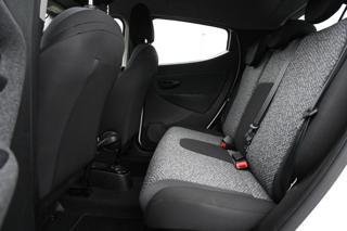 LANCIA Ypsilon usata, con Autoradio digitale