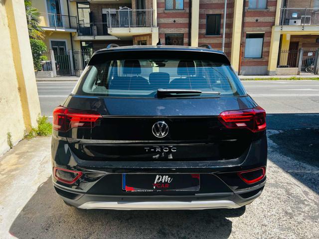 VOLKSWAGEN T-Roc usata, con Autoradio