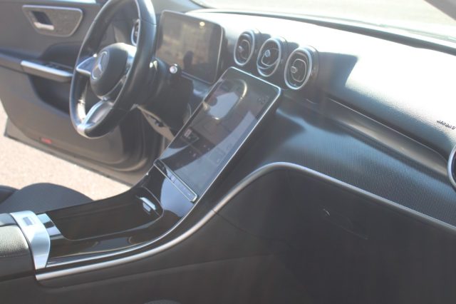 MERCEDES-BENZ C 200 usata, con Controllo automatico clima