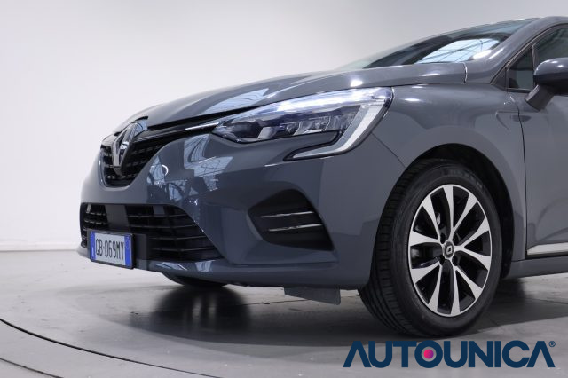RENAULT Clio usata, con Controllo automatico clima