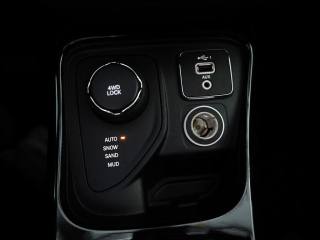 JEEP Compass usata, con Isofix
