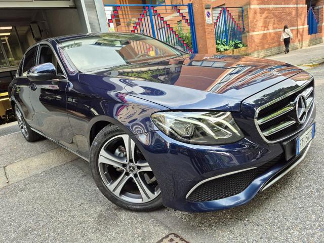 MERCEDES-BENZ E 220 usata, con Airbag