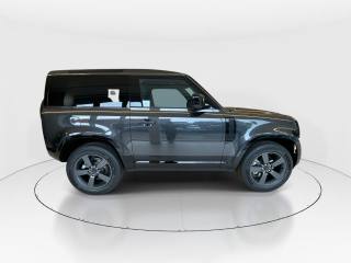 LAND ROVER Defender usata, con Autoradio