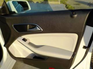 MERCEDES-BENZ CLA 180 usata, con USB