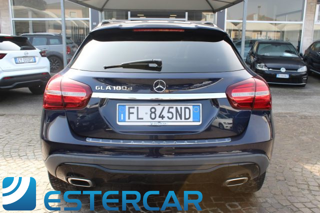 MERCEDES-BENZ GLA 180 usata, con Servosterzo