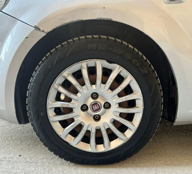 FIAT Punto usata 25