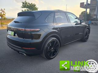 PORSCHE Cayenne usata, con Cruise Control