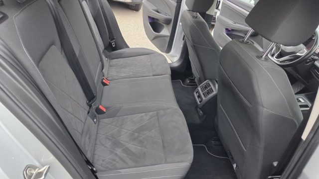 VOLKSWAGEN Golf usata, con Cruise Control