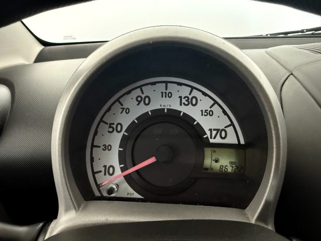 TOYOTA Aygo usata 14