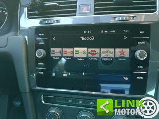 VOLKSWAGEN Golf usata, con Touch screen