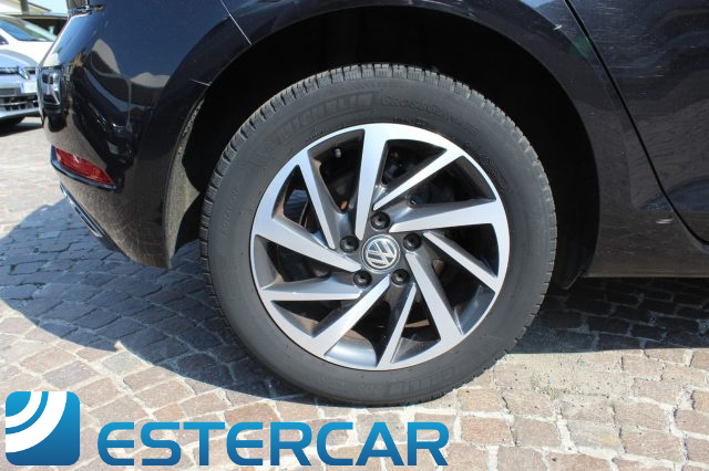 VOLKSWAGEN Golf usata, con Sedile posteriore sdoppiato