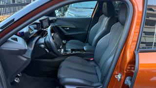 PEUGEOT 2008 usata, con Cruise Control