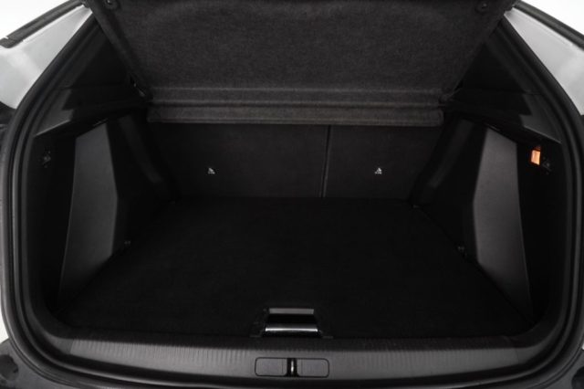 PEUGEOT 2008 usata 12