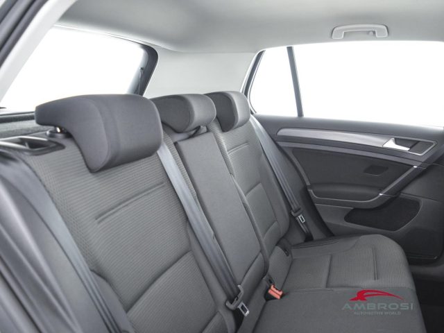 VOLKSWAGEN Golf usata 10