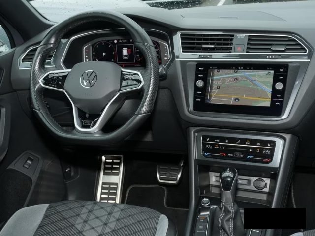 VOLKSWAGEN Tiguan usata, con Airbag laterali