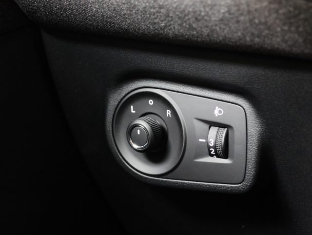 MG ZS usata, con Sensore di luce