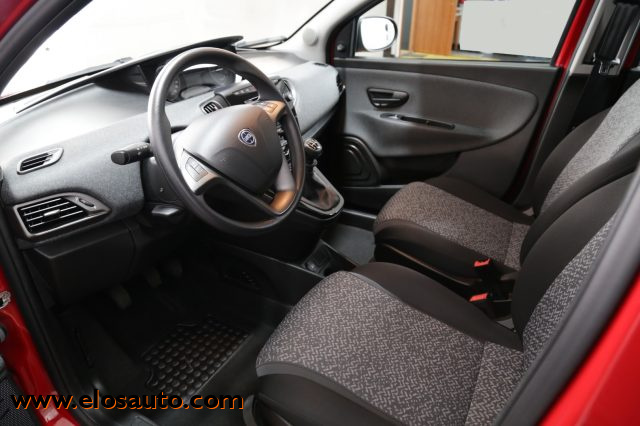 LANCIA Ypsilon usata, con Airbag