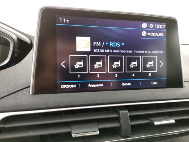 PEUGEOT 5008 usata, con Fendinebbia