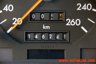 MERCEDES-BENZ SL 300 usata, con Chiusura centralizzata