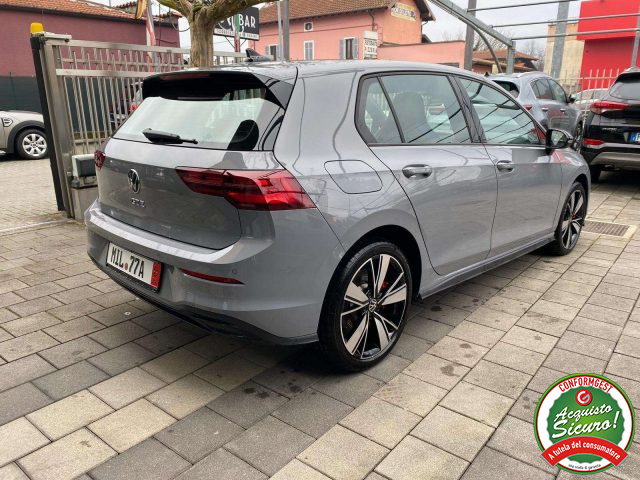 VOLKSWAGEN Golf usata, con Airbag laterali